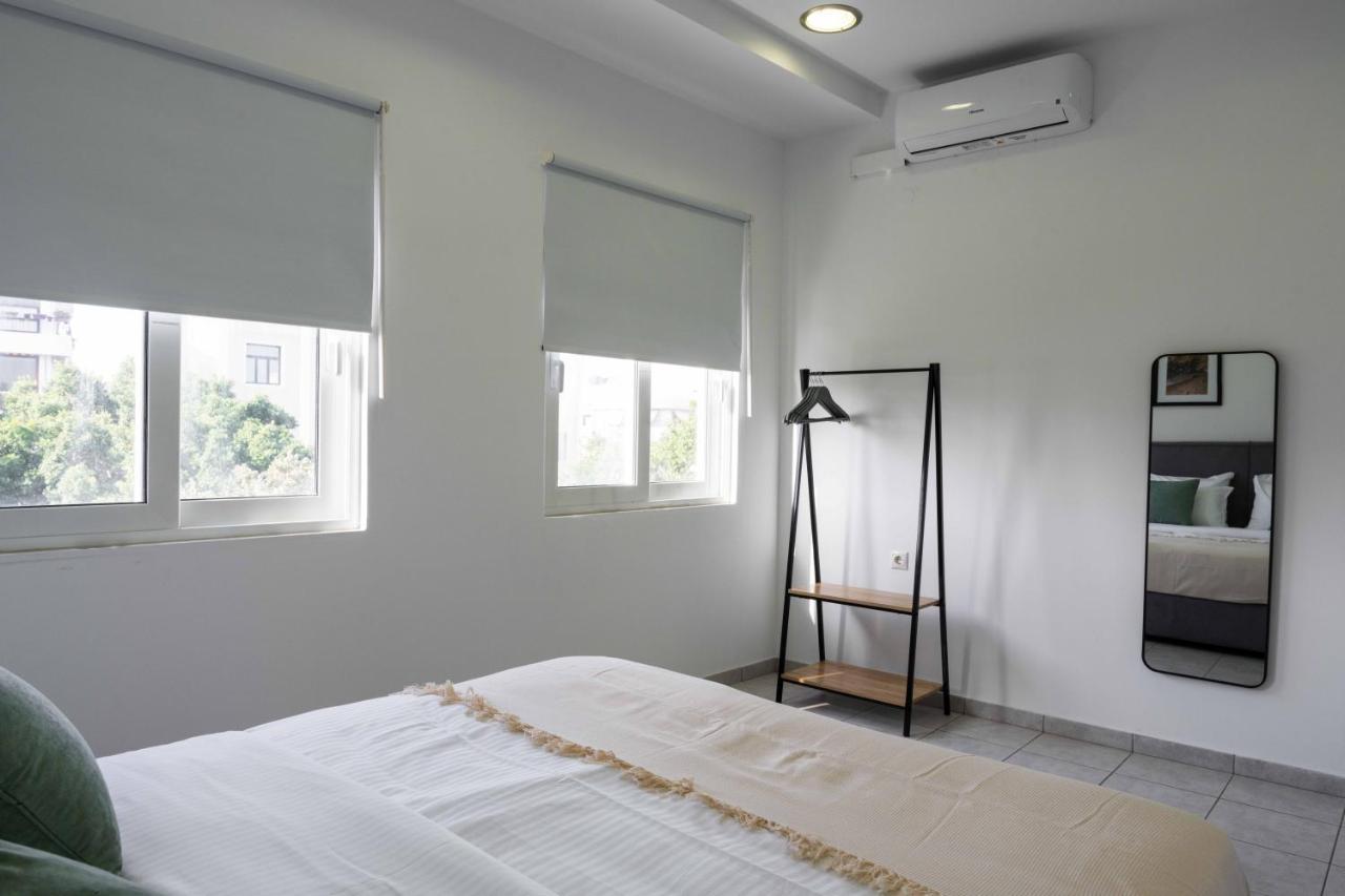 Phaedrus Living: View Flat Apartamento
